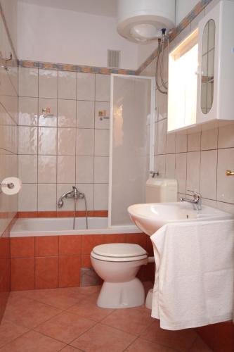 Apartment Pag 6467c - image 6