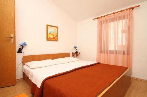 Apartment Starigrad 6585a - image 5