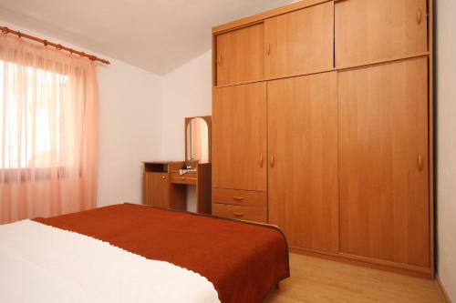 Apartment Starigrad 6585a - image 14