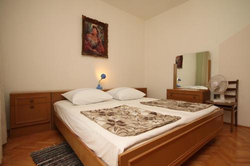 Apartment Starigrad 6594a - image 2
