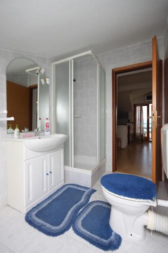 Apartment Gradac 6819a - image 9