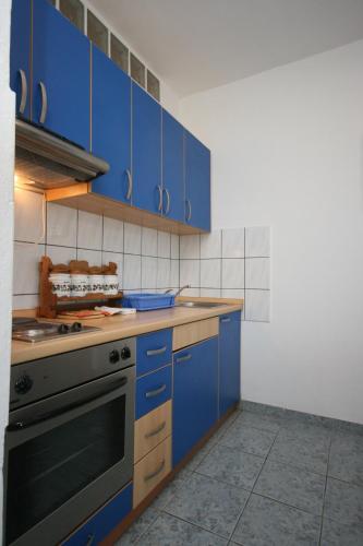 Apartment Starigrad 6606b - image 8