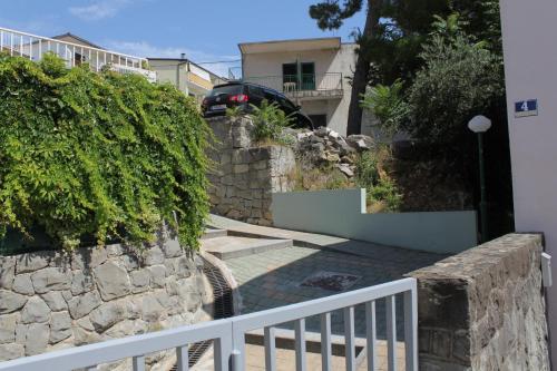 Apartment Podgora 6805c - image 3