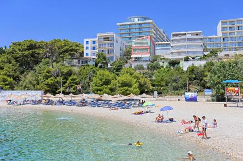 Apartments with WiFi Split - 11312 - image 4