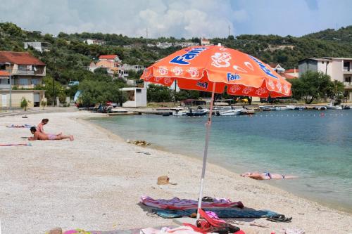 Apartments by the sea Poljica Trogir - 12653 - main image