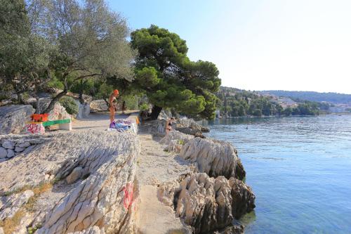  Apartments by the sea Trogir - 14907 in Trogir