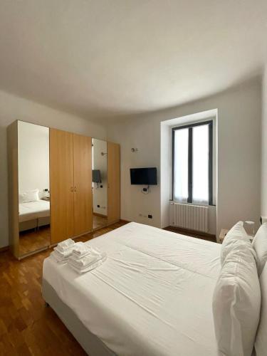 Easy Milano - Rooms and Apartments Navigli, Milán (fotografie 10)