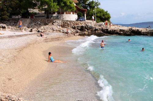  Apartments with a parking space Ivan Dolac, Hvar - 15483 in Jelsa