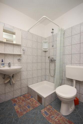 Rooms by the sea Sucuraj Hvar - 6734 - image 12