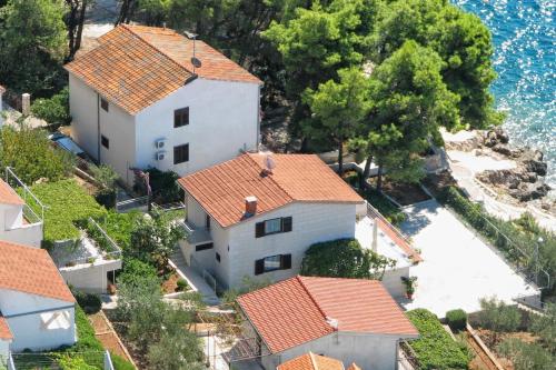  Apartments by the sea Okrug Donji, Ciovo - 6859 in Trogir