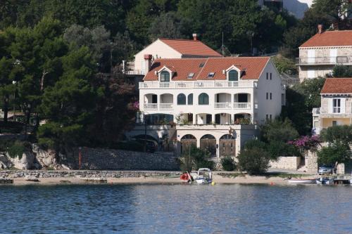 Rooms by the sea Slano, Dubrovnik - 5205 - Chambre d'hôtes - Slano