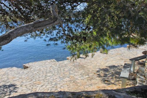 Apartments by the sea Necujam Solta - 5186 - image 11
