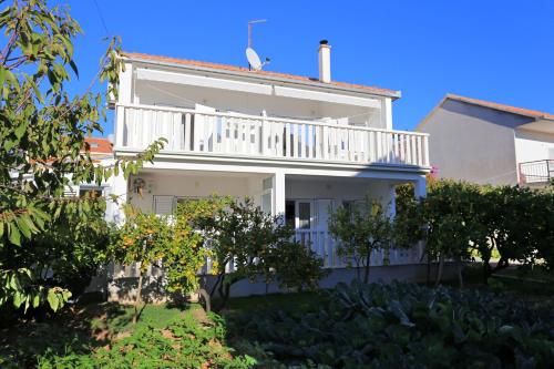  Apartments by the sea Poljica, Trogir - 5199 in Marina