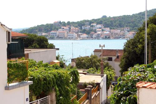Apartments and rooms by the sea Tisno Murter - 5106 - image 8