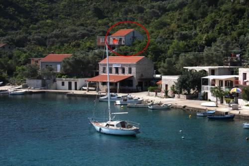  Apartments by the sea Prozurska Luka, Mljet - 4939, Pension in Maranovići