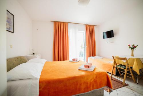 Studio with Balcony room in Apartments by the sea Selce Crikvenica - 5206