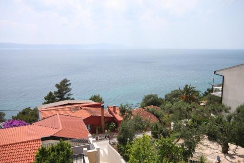 Apartments with a parking space Zivogosce - Porat Makarska - 6700 - image 2