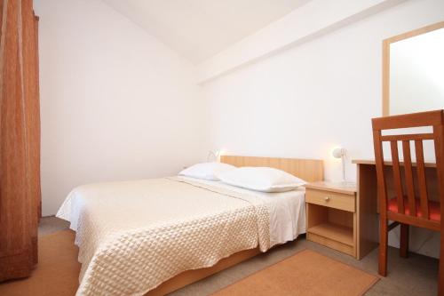 Apartments by the sea Podgora Makarska - 6774 - image 10