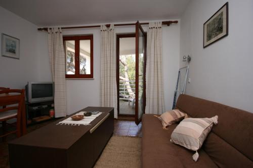 Apartments by the sea Mandre Pag - 6474 - main image