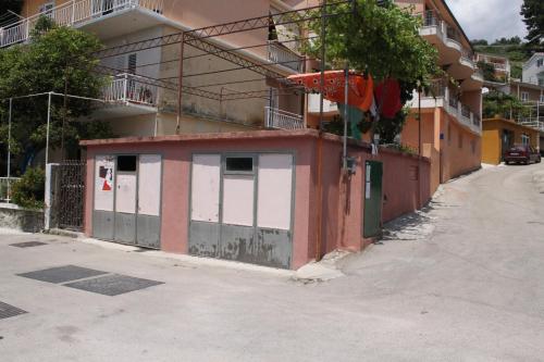 Apartments by the sea Podgora Makarska - 6725 - image 14