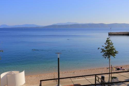 Apartments by the sea Igrane, Makarska - 6653