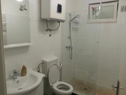 Apartments by the sea Podgora Makarska - 6780 - image 7