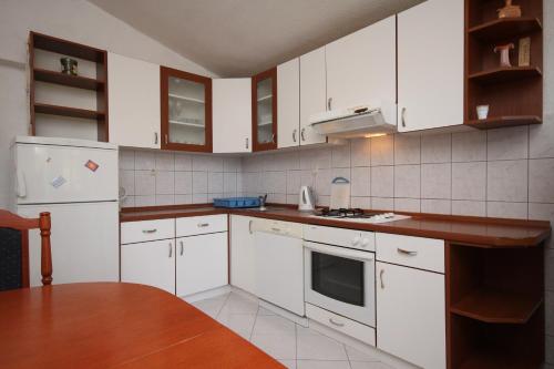 ห้องครัว, Apartments with parking space Makarska - 6791 in เวลิโก บรึโด