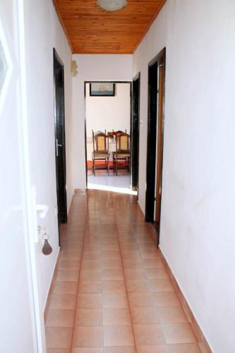 Two-Bedroom Apartment with Terrace and Sea View image 1