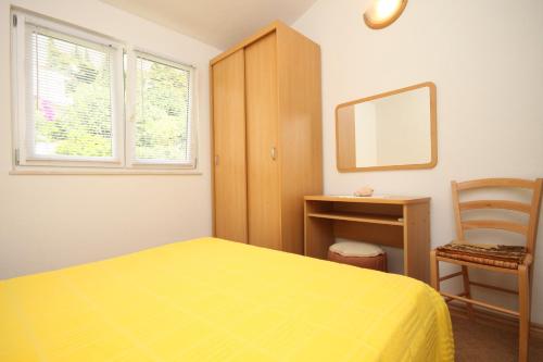 Three-Bedroom Apartment with Terrace and Sea View image 10