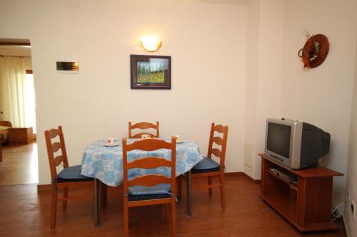 Apartments with a parking space Pag - 6535 - image 8