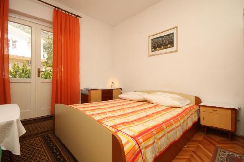 Triple Room with Balcony room in Apartments and rooms by the sea Baska Voda Makarska - 6748