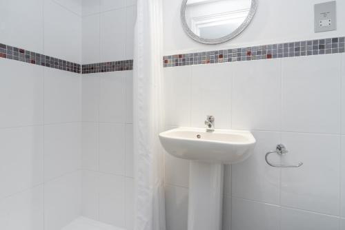 Mentone Hotel - B&B - image 9
