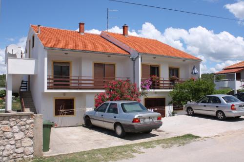 Apartments by the sea Tisno, Murter - 5091 in Tisno