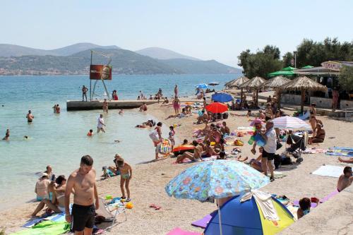 Holiday house with a swimming pool Marina Trogir - 15565 - image 5