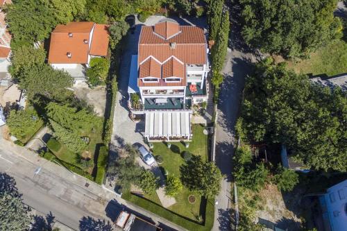  Apartments by the sea Selce, Crikvenica - 4802 in Selce