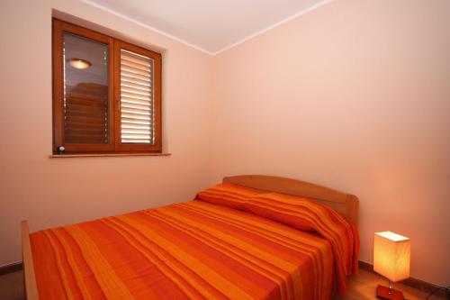 Seaside holiday house Tisno Murter - 5094 - image 3