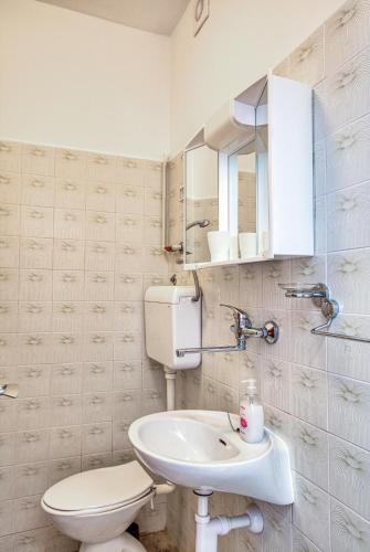 Apartments and rooms by the sea Tisno Murter - 5128 - image 7