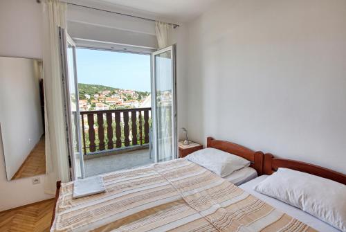 Twin Room with Balcony and Sea View