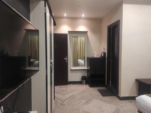 Hotel Rudraksh- Near VIP Airport Guwahati