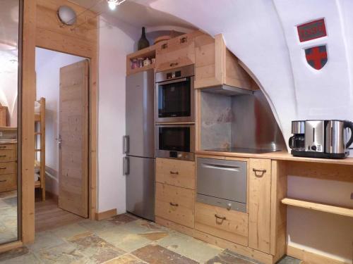 Facilities, "Jacky" Appartement de charme surequipe, 300m des pistes et centre village, casier a ski au pied des near Le Plan B
