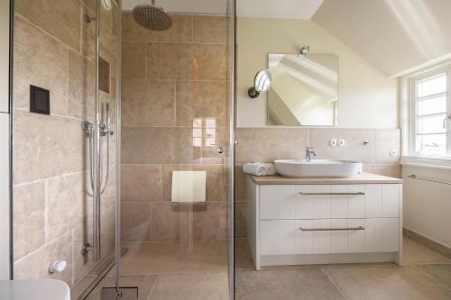 Holiday Home image 9