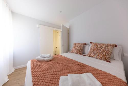 Bravissimo Eiximenis, with beautiful terrace and views, Girona (fotografie 10)