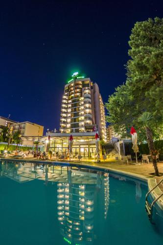 Swimming pool, GRAND HOTEL SUNNY BEACH in Nessebar