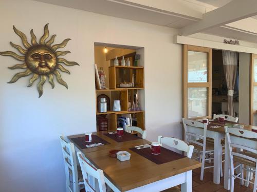 Restoran, Hotel Les Ambres in Roussillon