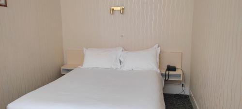 2 queen beds