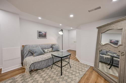 1 Bedroom Lower Level Suite in Burlington -The Jacob at Bellwood