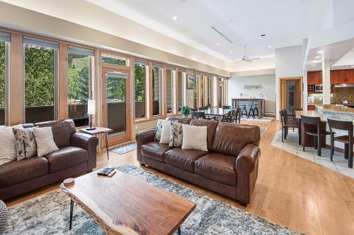 Sun Vail unit 32D, Vail