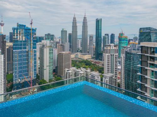 Eaton Residence KLCC by Yemala - image 9
