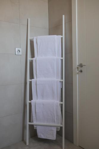 Apartment with Terrace image 10
