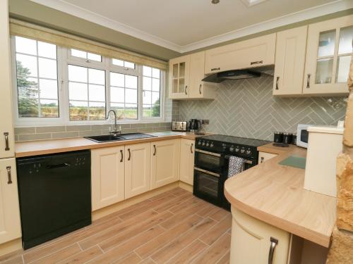 2 Crosslands, York (photo 8)